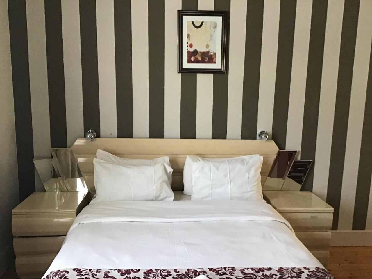 约翰内斯堡 马拉松小屋酒店 外观 照片